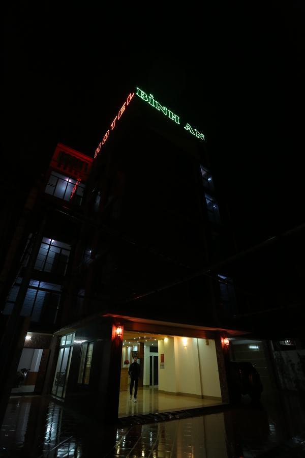 Binh An Hotel 内排 外观 照片